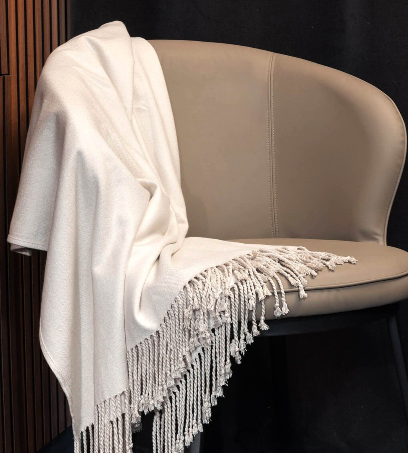 Luxury Bamboo Woven Tassel Throw